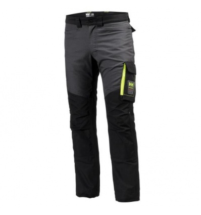 Pantalon AKER noir sans poches flottantes taille 44-46