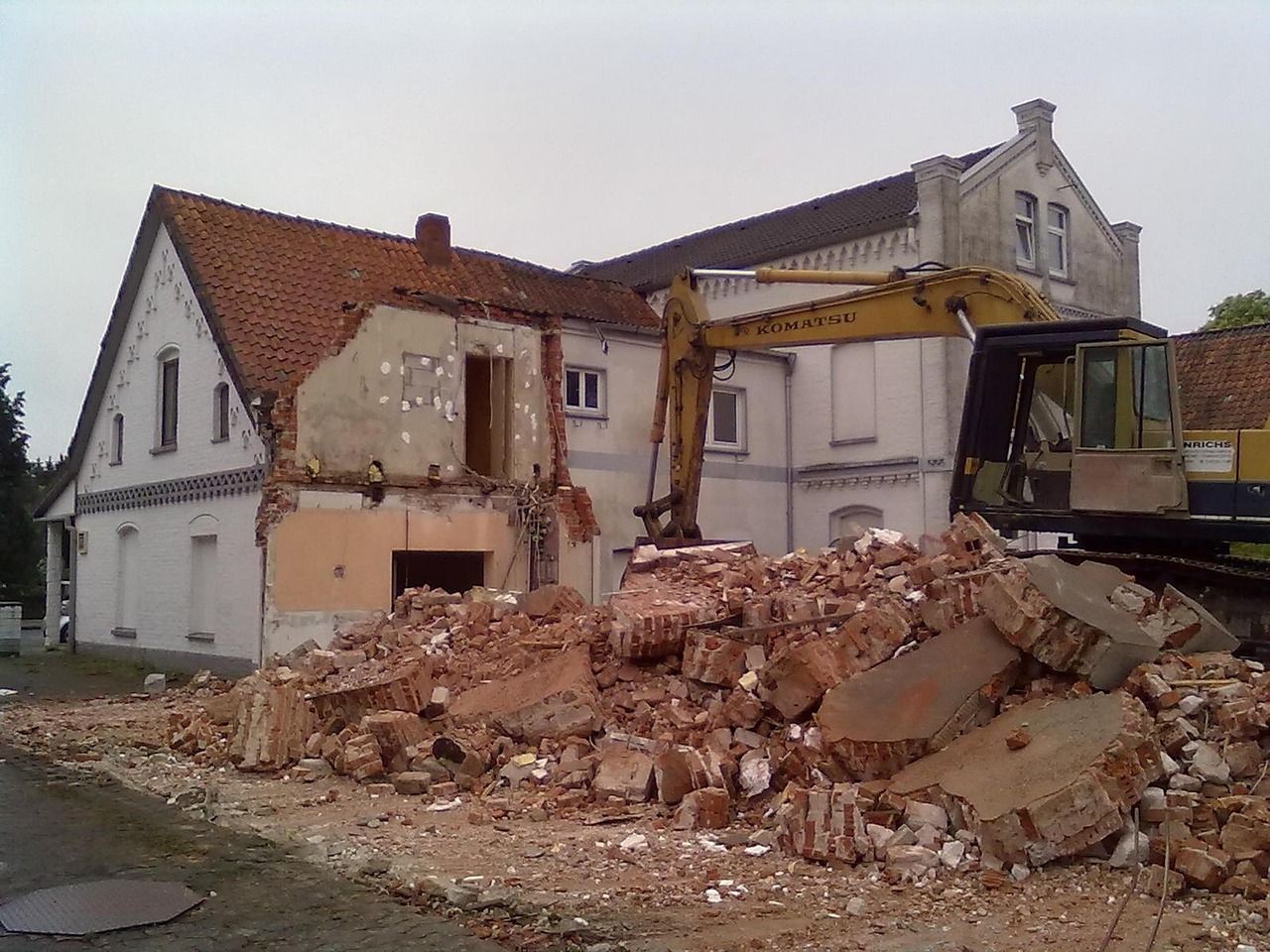 Les 7 erreurs à éviter lors de votre première rénovation découvrez les erreurs courantes en rénovation à éviter pour réussir vos projets et économiser temps et argent.