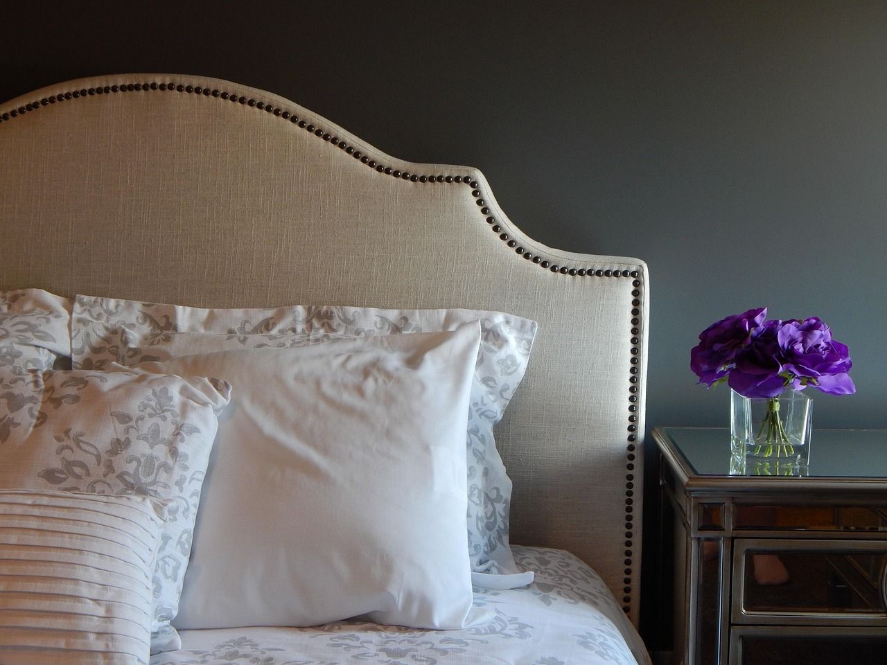 Créer une tête de lit originale avec du bois de récup découvrez notre sélection de têtes de lit élégantes et modernes pour sublimer votre chambre. designs variés, matériaux de qualité et confort assuré pour un intérieur raffiné et personnalisé.
