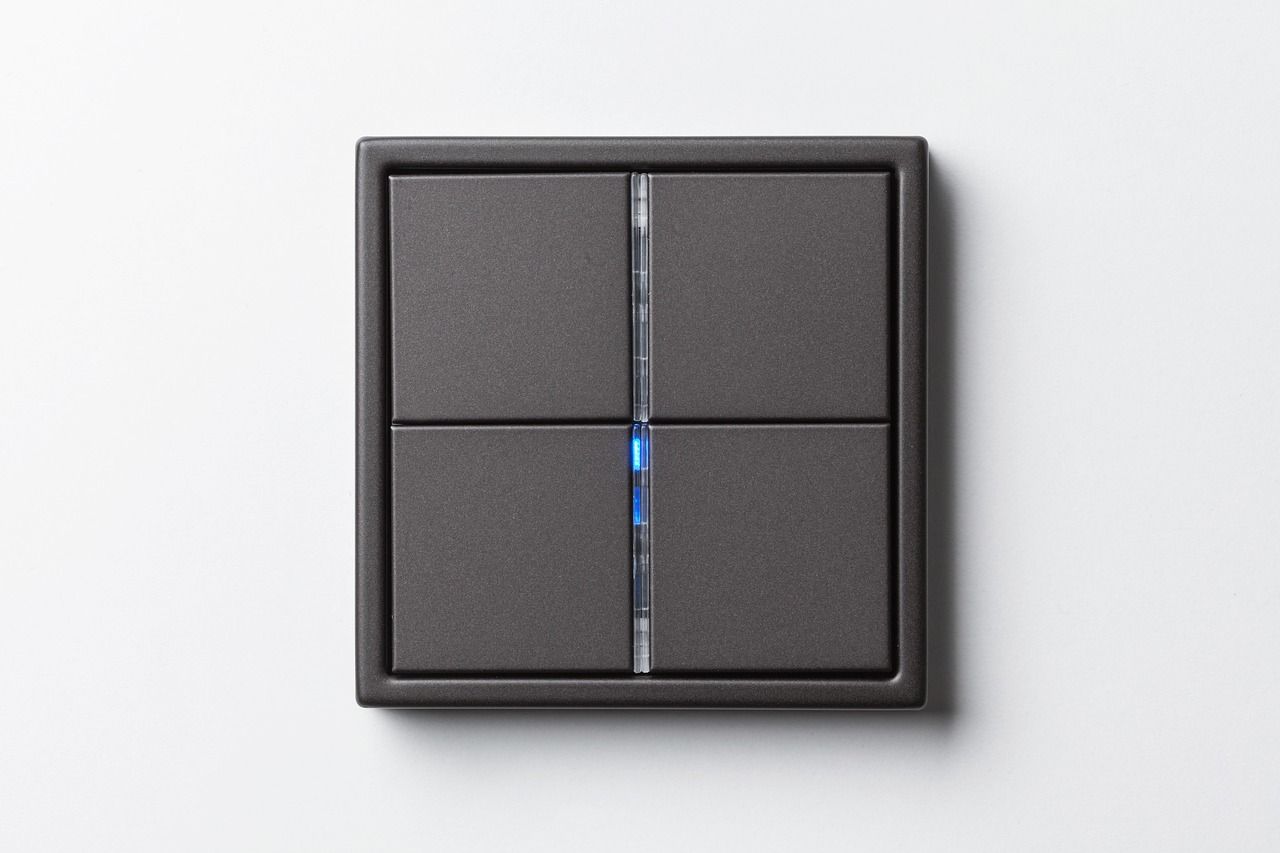Comment remplacer un interrupteur électrique en toute sécurité remplacez facilement vos interrupteurs électriques pour plus de sécurité et de modernité. découvrez nos conseils pratiques pour choisir et installer un interrupteur adapté à votre intérieur.